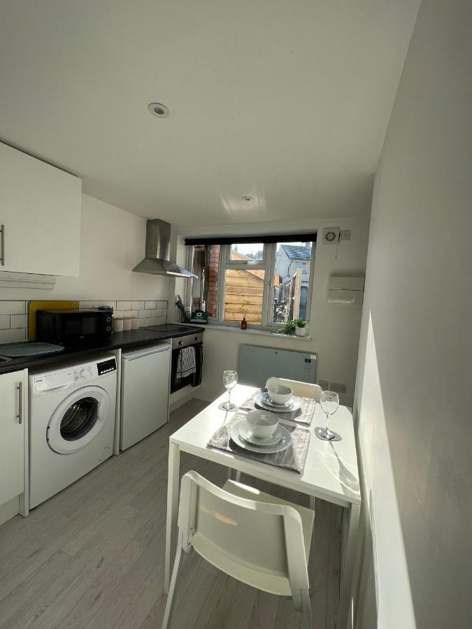 Host & Stay - Eign Street Apartments Херфорд Екстериор снимка